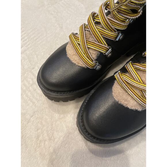 NWOB STEVE MADDEN Aniko Winter Boots Black 5M Platform Lug Sole Faux Fur - Picture 4 of 8